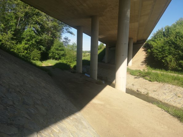 AT_POET_insideunderpassphoto_20220519083934196