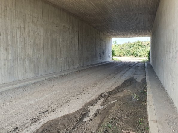 PA_AT_POET_insideunderpassphoto_20220824135421575