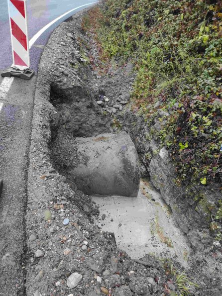 PA_UKR_entranceareaphotofrombothsidesunderpass_20211121124715148